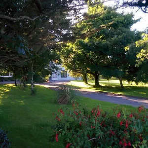exclusive-garden-apartment-galway.galwayhotelsireland.net/